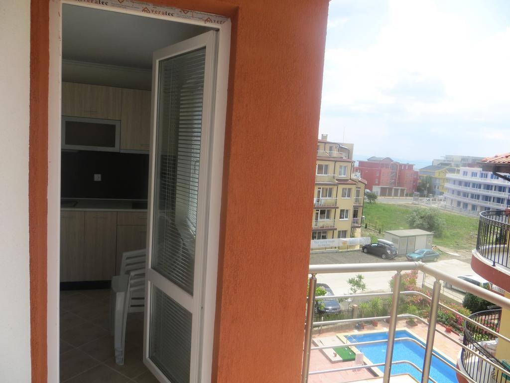 Apartments In Azalia 2 Complex Nesebar Quarto foto